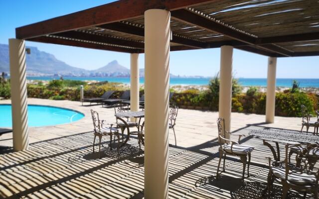 Family Cape Town Beachfront Apartment