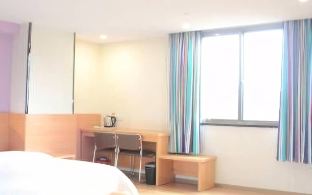 7 Days Inn