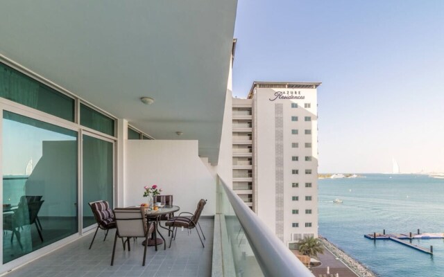 Beautiful Sea View Palm