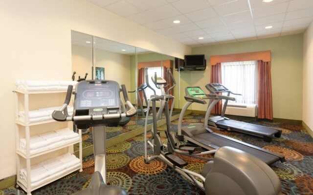 Holiday Inn Express Hotel & Suites Tampa-Fairgrounds-Casino by IHG