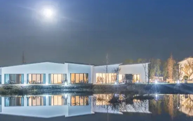 Heming Pavilion Heyingli