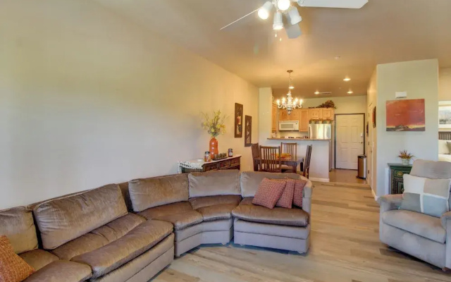 Overgaard Condo w/ Balcony, Near Hiking & Golfing