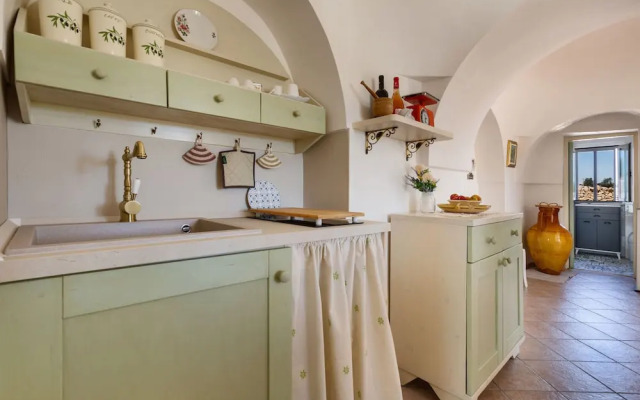 4072 Trull' Itria by Barbarhouse