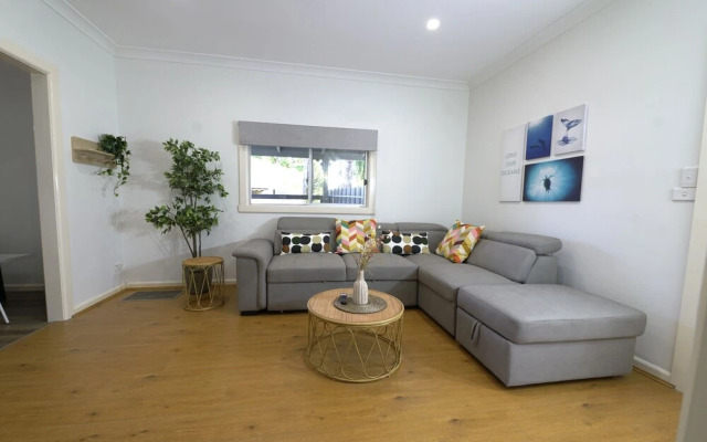 Rosebud Pet-Friendly Beach Holiday House