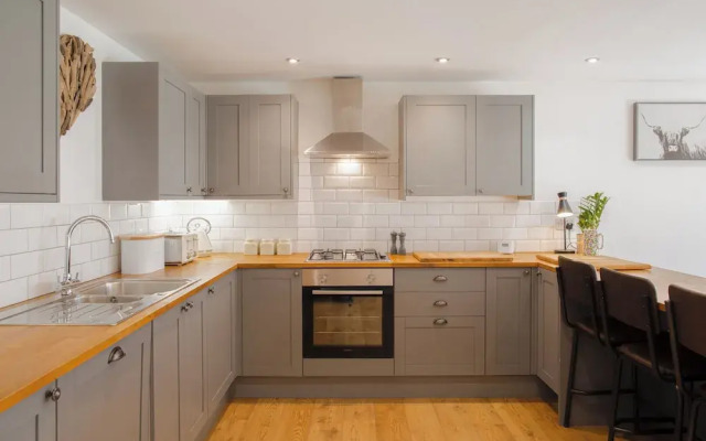 Discovery Barn Luxury 2 BD Conversion
