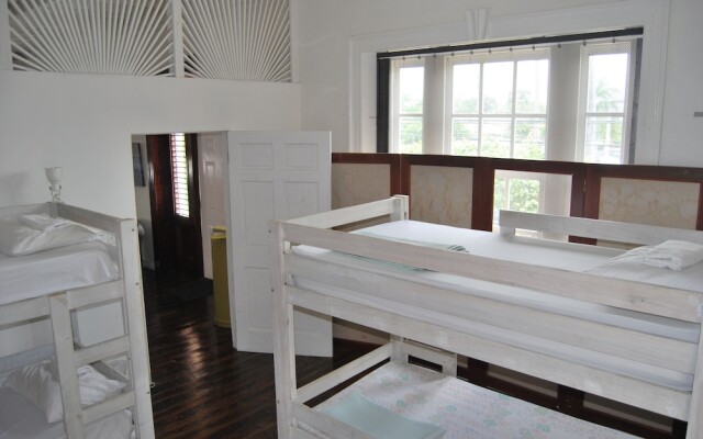 Mobay Kotch - Hostel