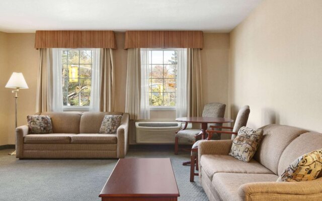 Days Inn by Wyndham Guelph