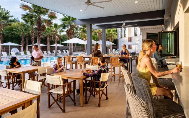 Hotel Indigo Mount Pleasant by IHG