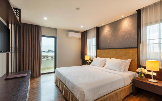 The Grand Napat – Guest Rooms – Chiang Mai