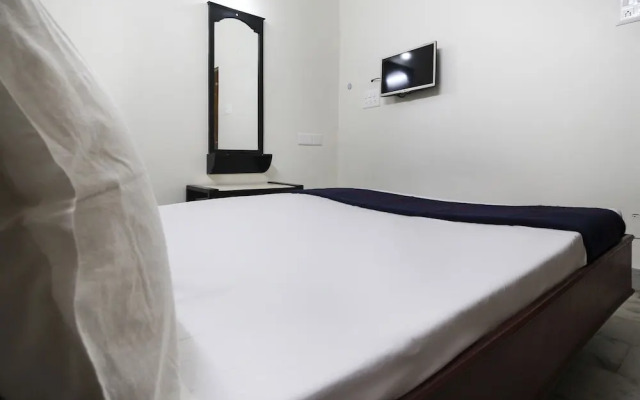 SPOT ON 48157 Hotel Ganesh