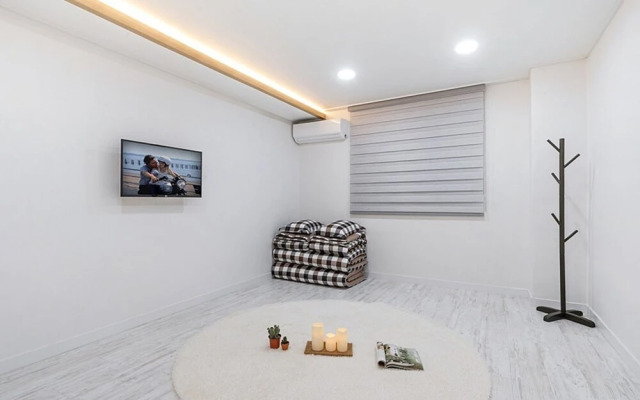 Yeosu Badaya Guest House and Hostel