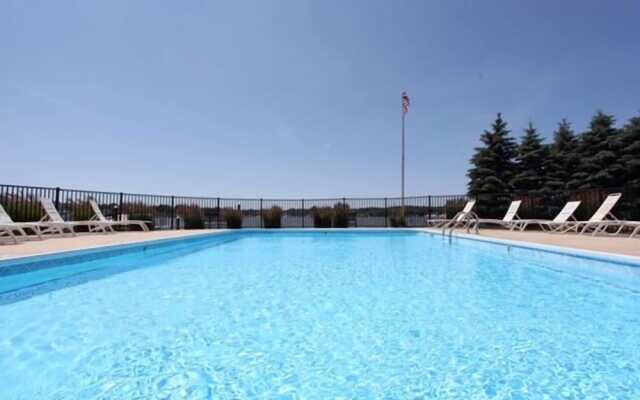 Lake Street Townhome