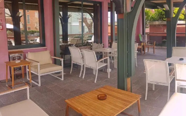 Hotel Sabra