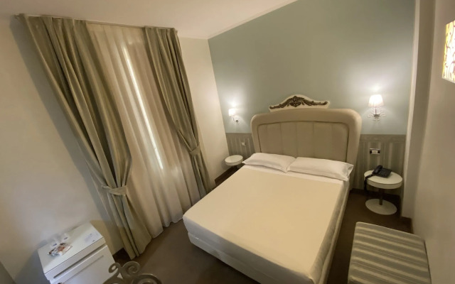 JR Hotels Oriente Bari