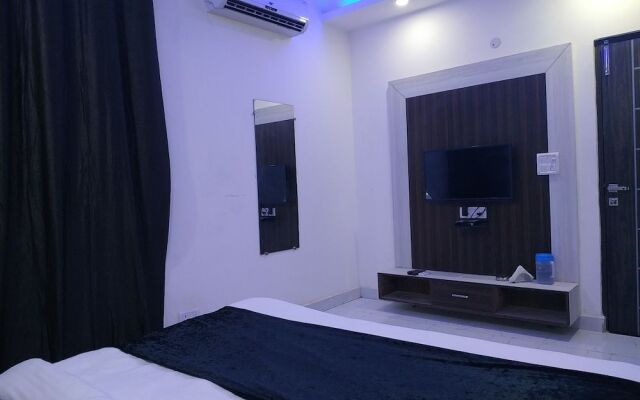 The Signature Hotel Noida