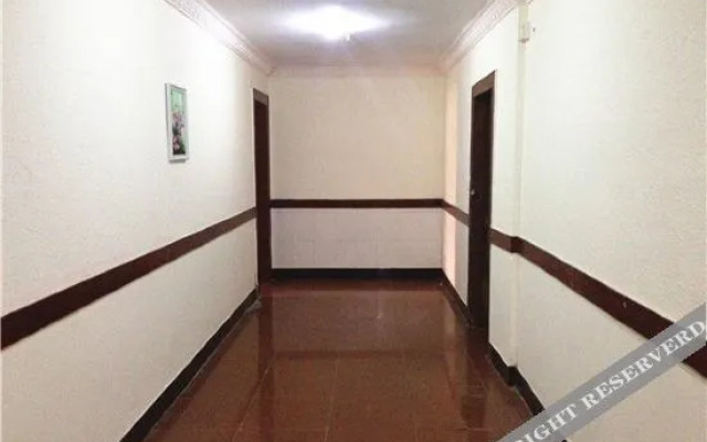Xintiandi Hotel