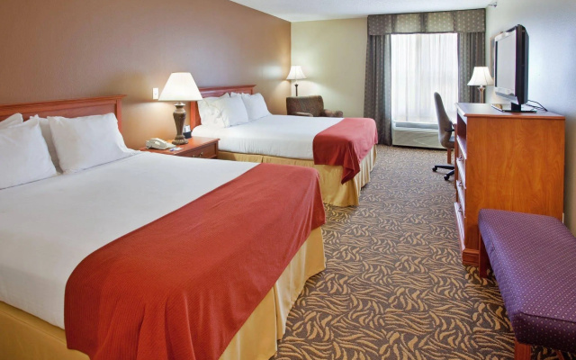 Holiday Inn Express Hotel & Suites Columbus by IHG
