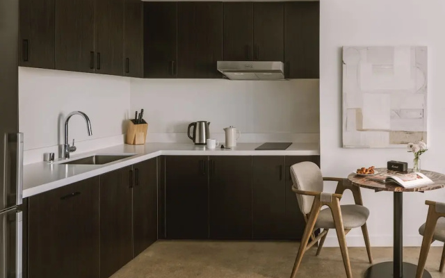 Sonder by Marriott Bonvoy The Winfield Apartments Downtown LA