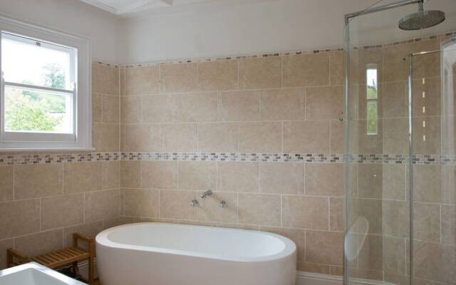 Remarkable 4-Bed House in Ashburton