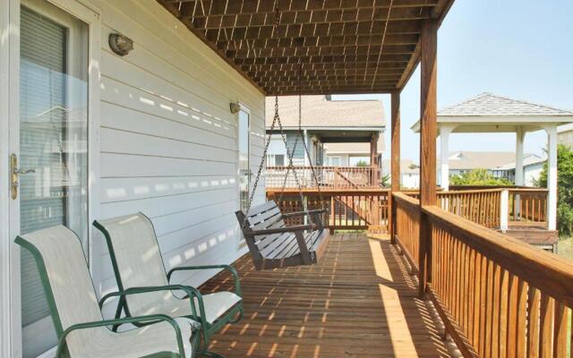 Heron Pointe by Oak Island Accommodations