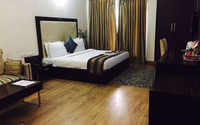 Amazone Residency