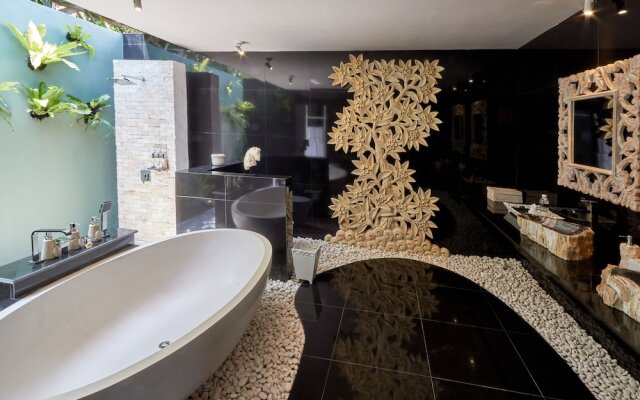 The Royal Purnama Art Suites & Villas