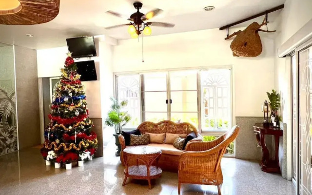 Nanthana Villa