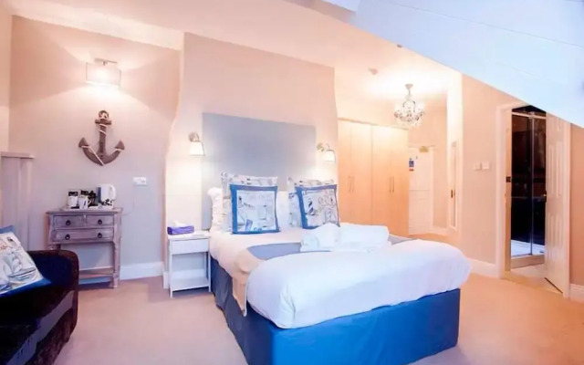 Number 61 Guest House and Tea Room
