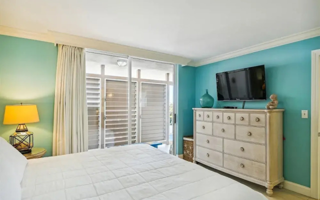 Magnolia House 309 1 Bedroom Condo by RedAwning
