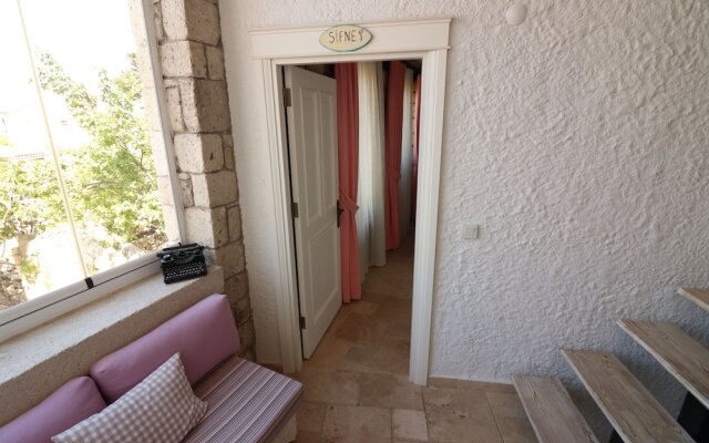 Galya Otel Alacati