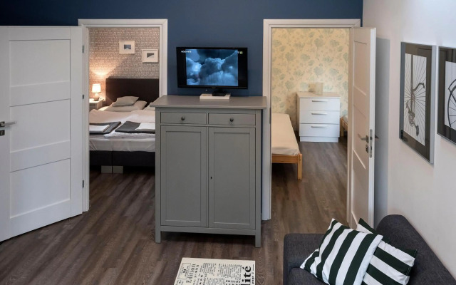 Green House - Two Bedroom Apartment