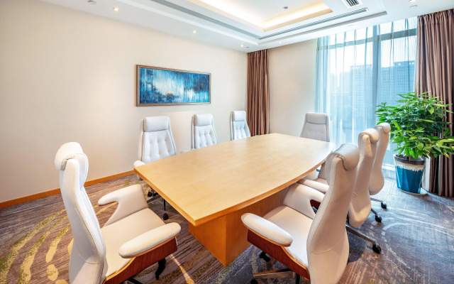 Holiday Inn Neijiang Riverside by IHG