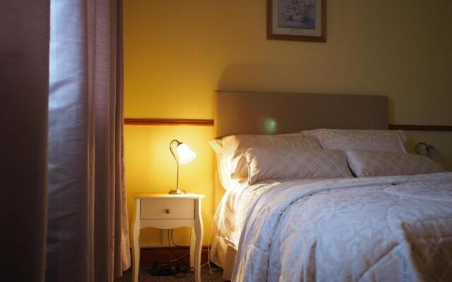 Inglewood Lodge B&B