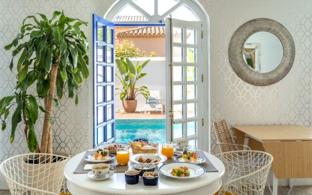 The Pearl - Marbella B&B