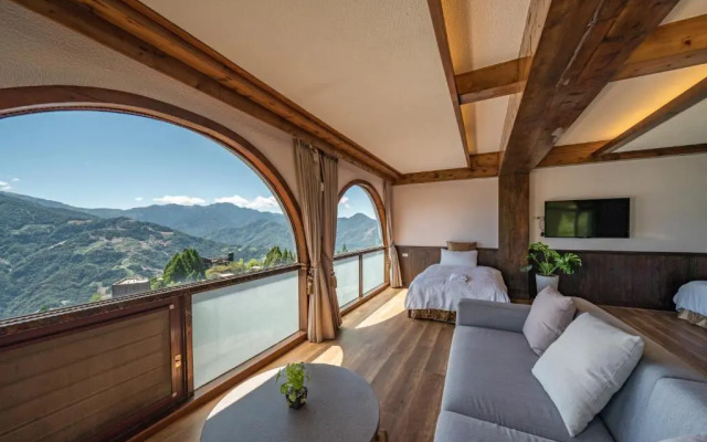 Egmont Mountain House