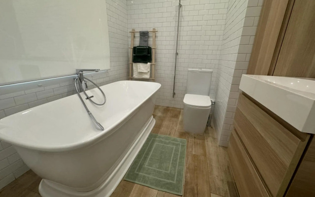 Апартаменты на проезде Ильменский 14 корпус 7