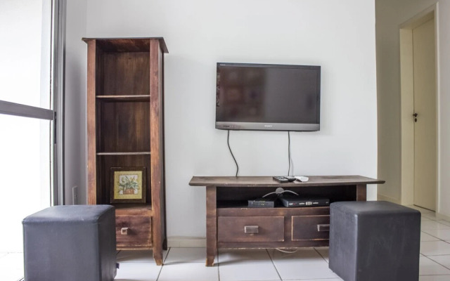 Well Located Apartment with BBQ - SBS111