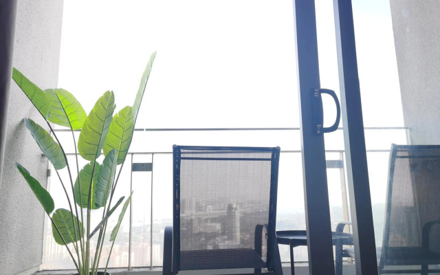 MyCrib45*The Robertson KL-B.Bintang