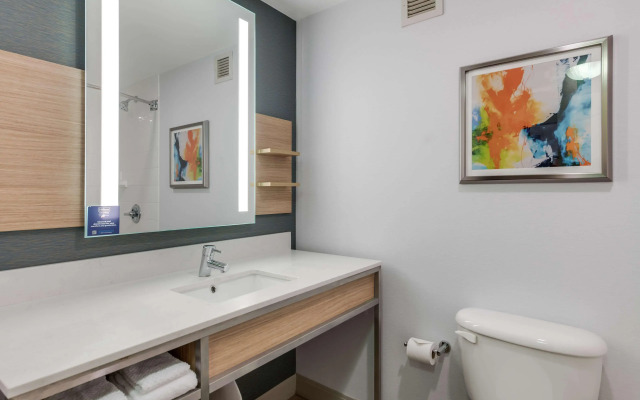 Hilton Garden Inn Suffolk Riverfront