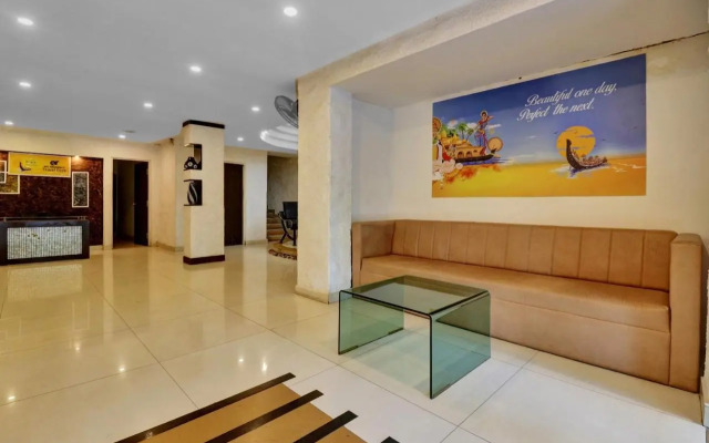 OYO Townhouse 80108 Aec Residency