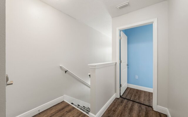 7654 Shadow Lake Drive - Ocean's Eleven