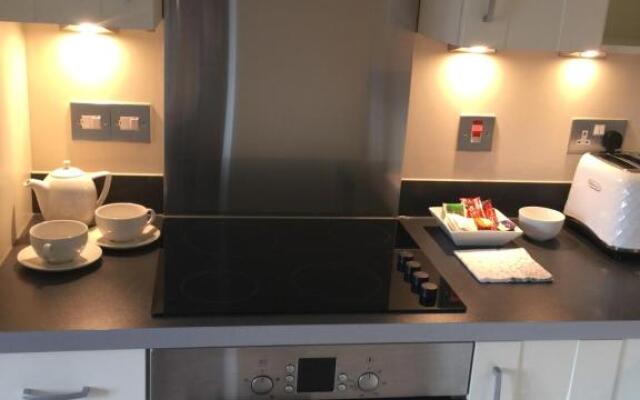 Millwalk Apartment