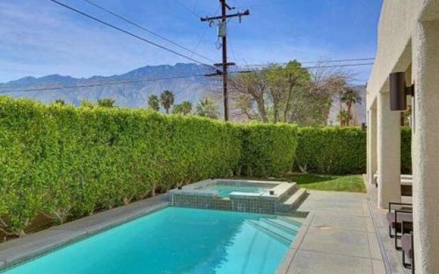 Casa Santa Fe-Pool-4br/2.5ba