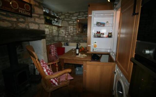 Half-pint Cottage
