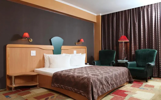 Ambassador Hotel