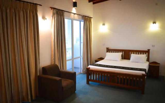 West Inn Colombo