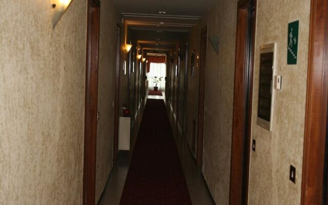 Hotel Citta 2000