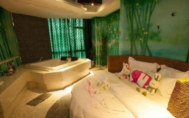 Jichu Theme Inn Jingzhou Jiuweihu Branch