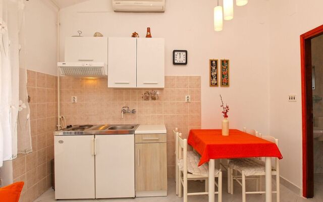 Apartment Mirjana 734