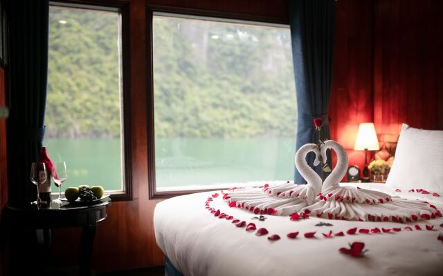 Flamingo Luxury Cruises